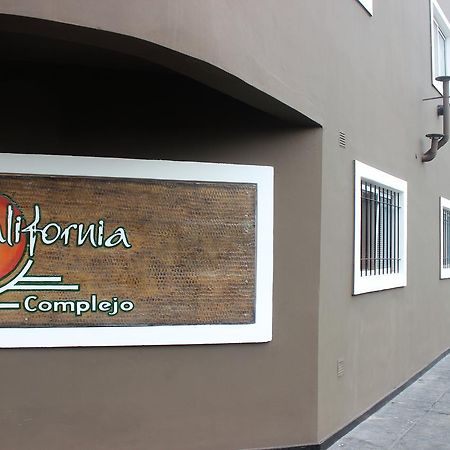 Complejo Kalifornia Lägenhet Pilar  Exteriör bild
